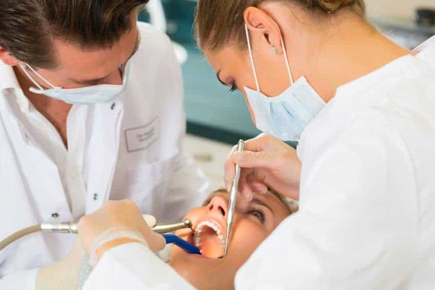 Dentist in Lenexa